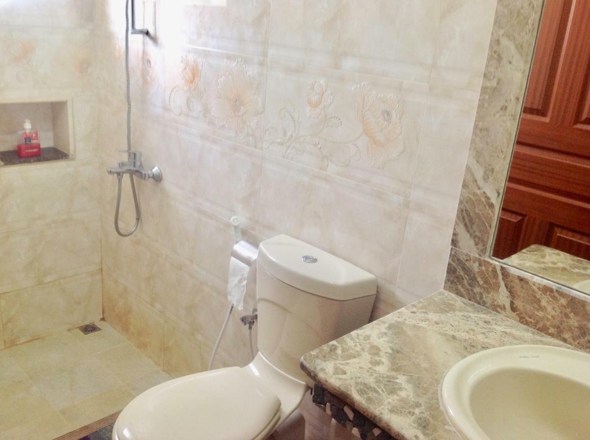 Cardamon Villa Is A 2 Bedroom With 1 Bathroom And Seperate Toilet Detached House With Ac And Swimming Pool , 5 Minutes Walk From Flic En Flac Public Beach المظهر الخارجي الصورة